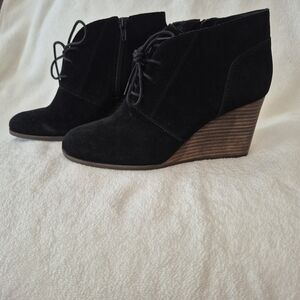 Lucky Brand Black Suede Ankle Shoes Wedge Inner Zipper Size 8